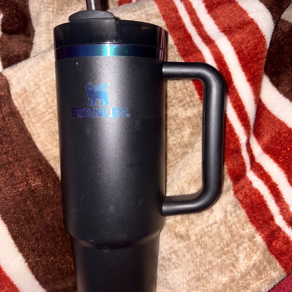 Stanley cup - Picture 2 of 2